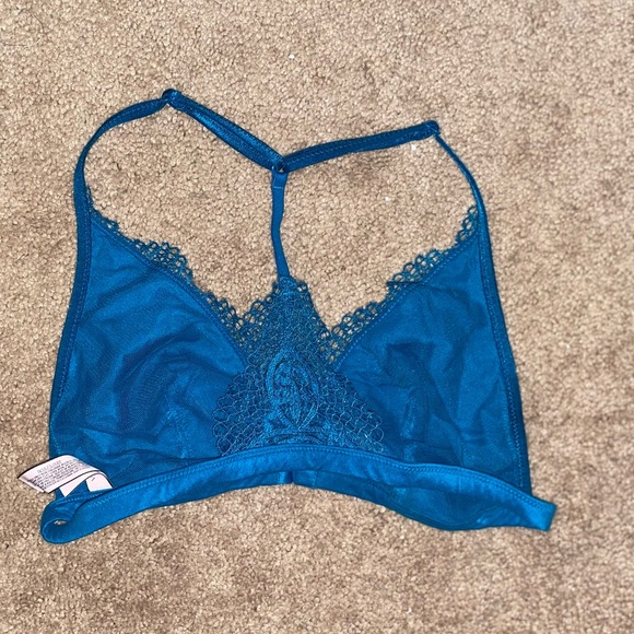 VICTORIA SECRET BRALETTE - Picture 3 of 5